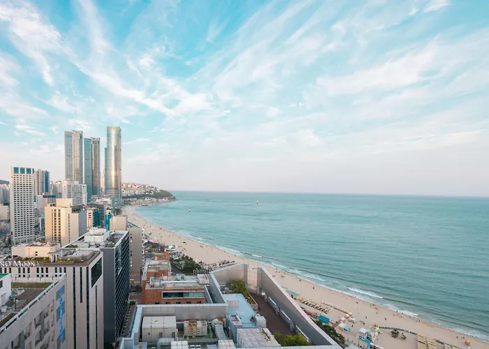 Haeundae Wave Hotel *