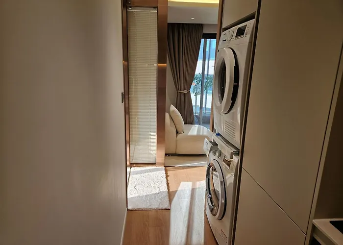 Hotel Haeundae Wave *