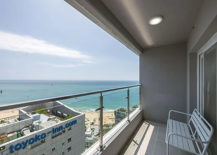 Hotel Haeundae Wave *
