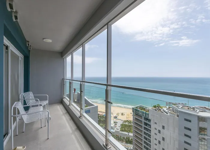 Haeundae Wave Hotel Busan